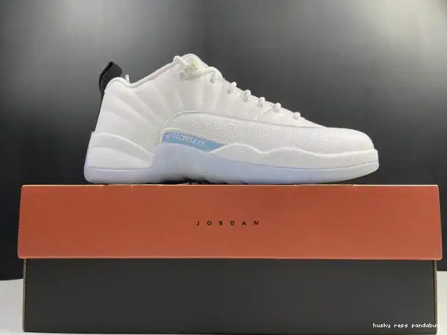 Rep Husky 12 DB0733-190 RETRO (2021) EASTER JORDAN AIR LOW 0404